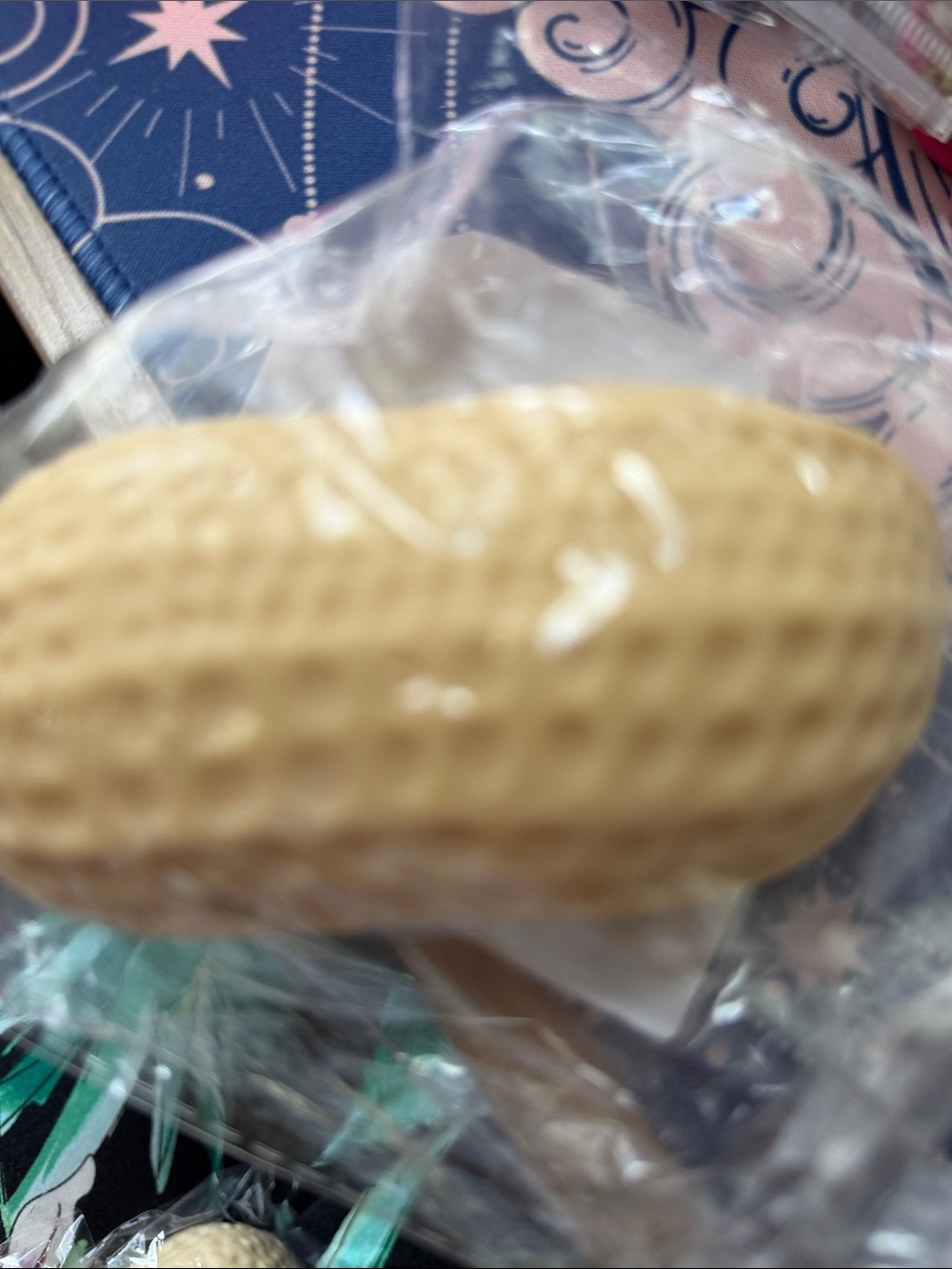 Squishy peanut